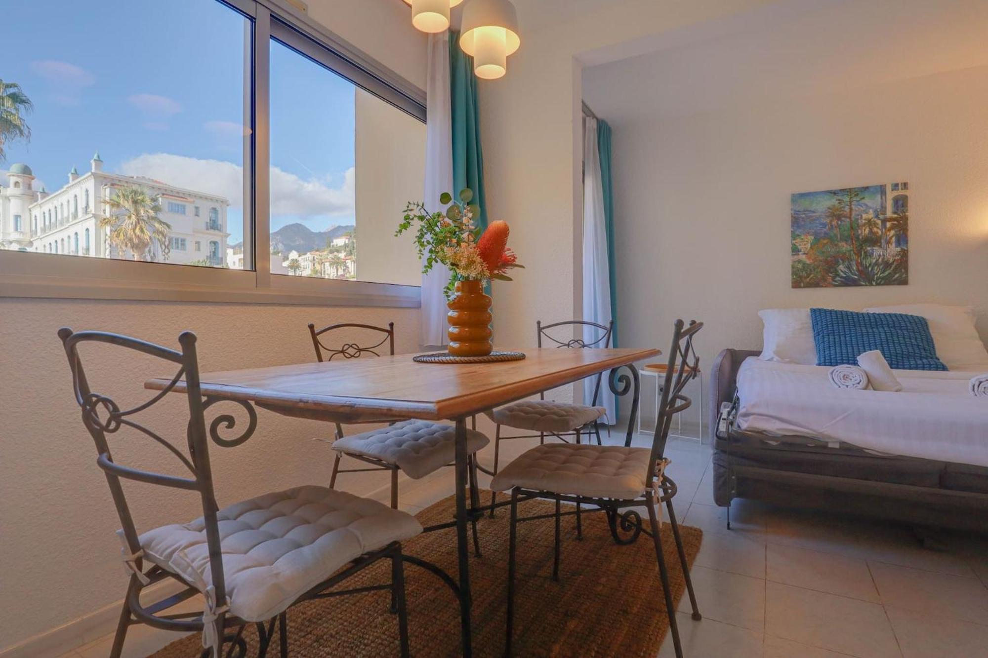 "Charmant Studio" Plein Centre, Calme, Terrasse مينتون المظهر الخارجي الصورة