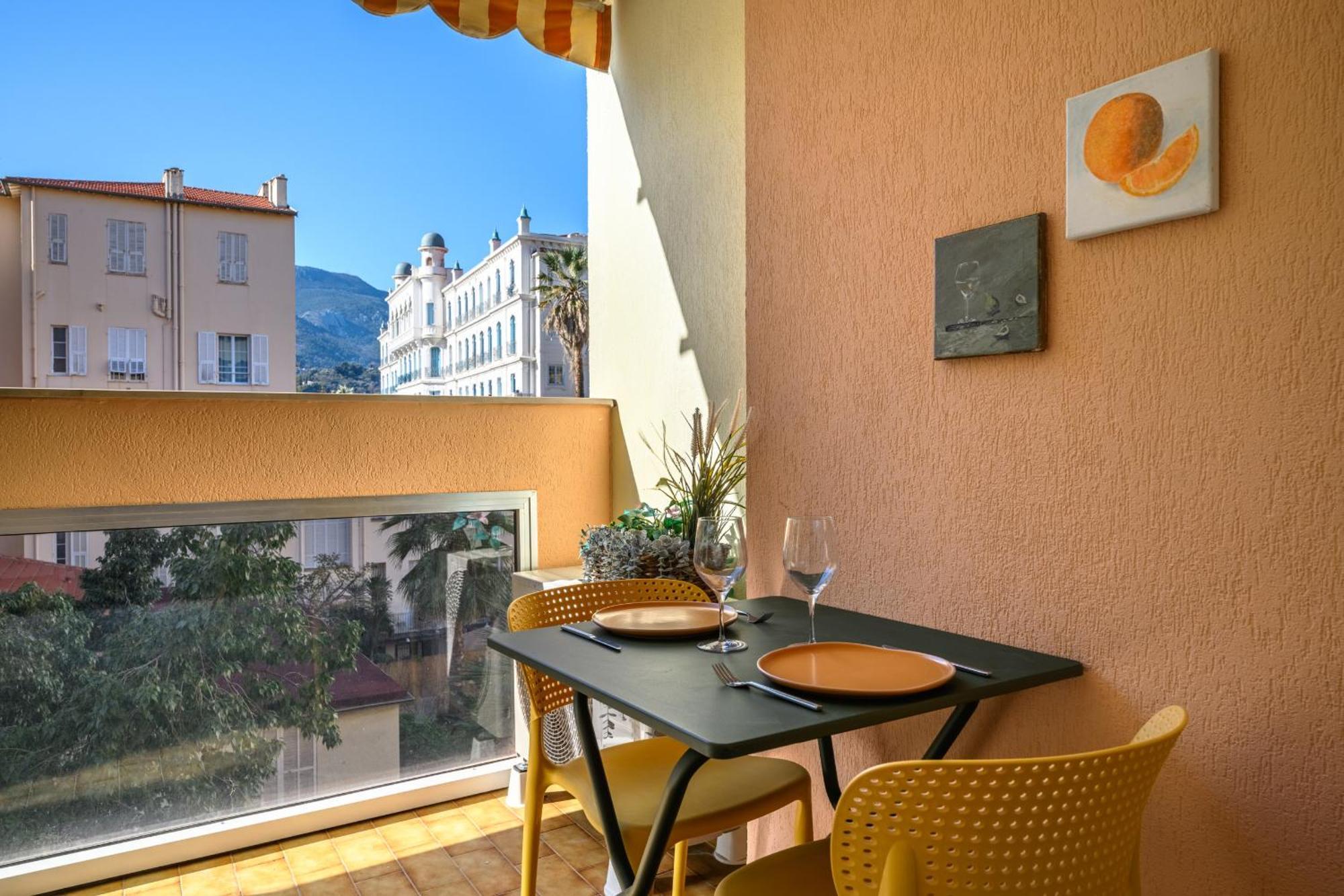 "Charmant Studio" Plein Centre, Calme, Terrasse مينتون المظهر الخارجي الصورة