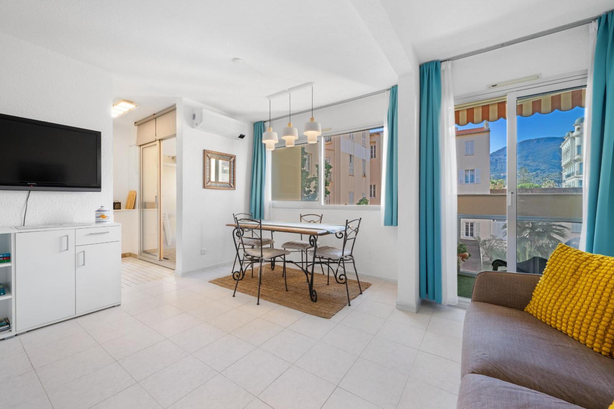 "Charmant Studio" Plein Centre, Calme, Terrasse مينتون المظهر الخارجي الصورة
