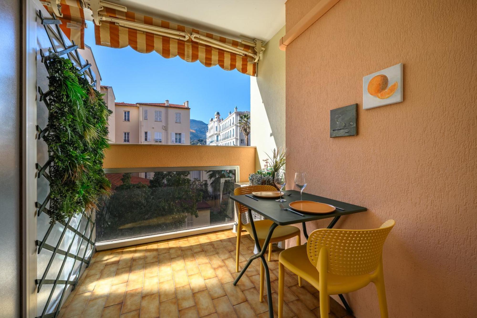 "Charmant Studio" Plein Centre, Calme, Terrasse مينتون المظهر الخارجي الصورة